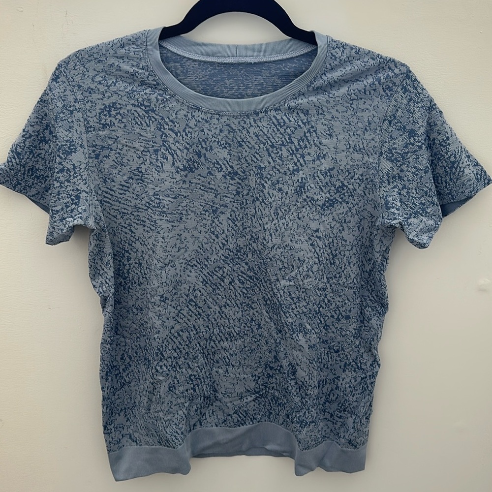 Lululemon Relaxed Swiftly Tee - image 1